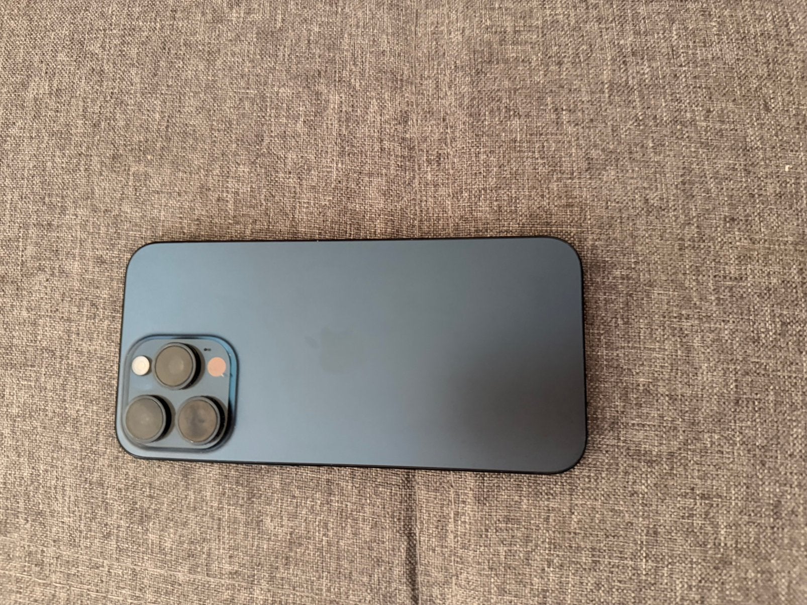 iPhone 15 Pro Max, bleu, 256 Go, Autres matériaux, Enlèvement, Utilisé, Apple