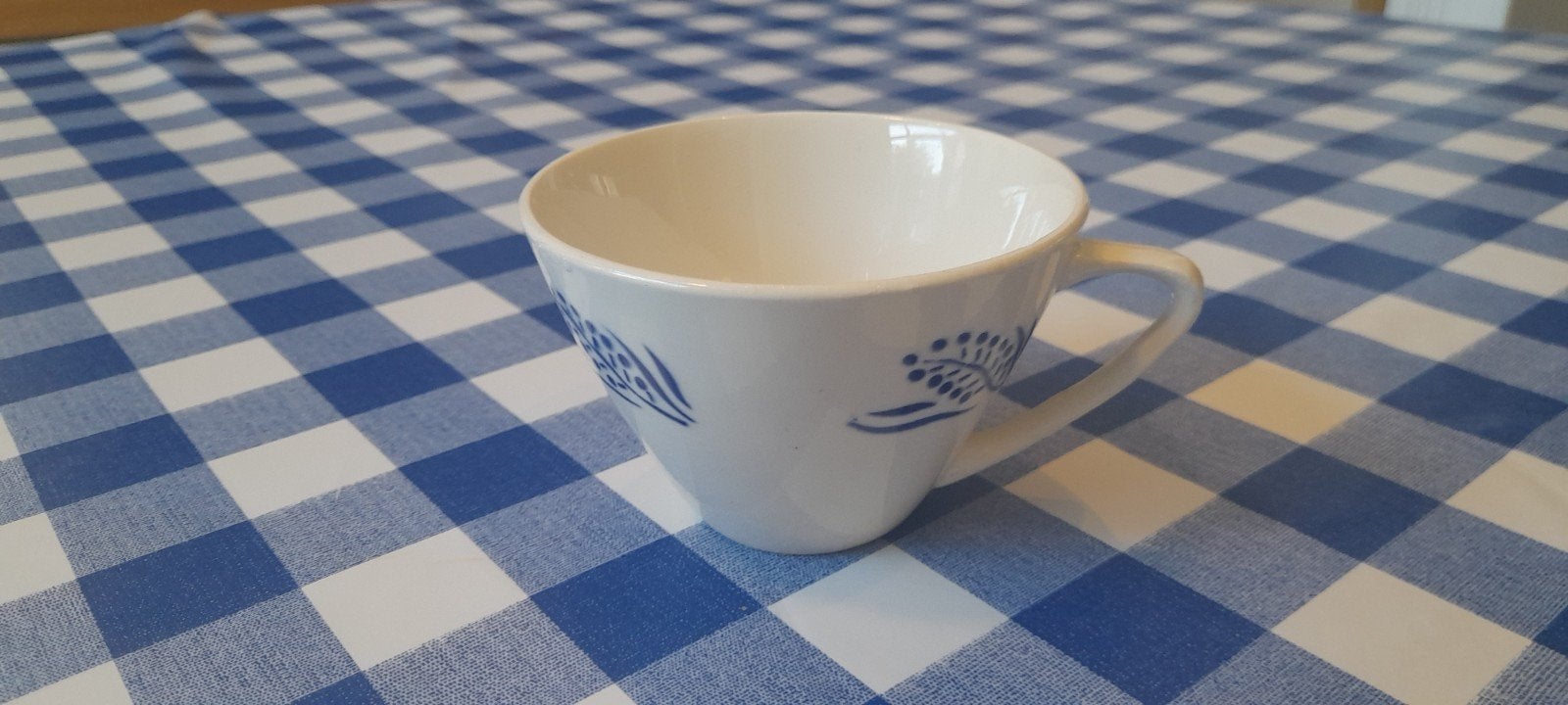 koffietas van boch, Ophalen of Verzenden, Porselein, Vintage
