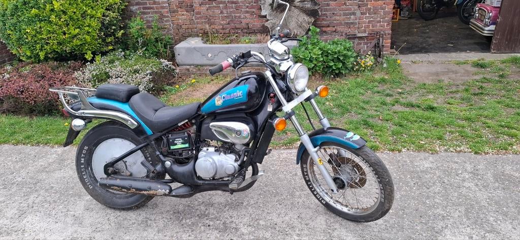 Aprilia red rose 50cc classic, Fietsen en Brommers, Brommers | Crossbrommers, Ophalen of Verzenden