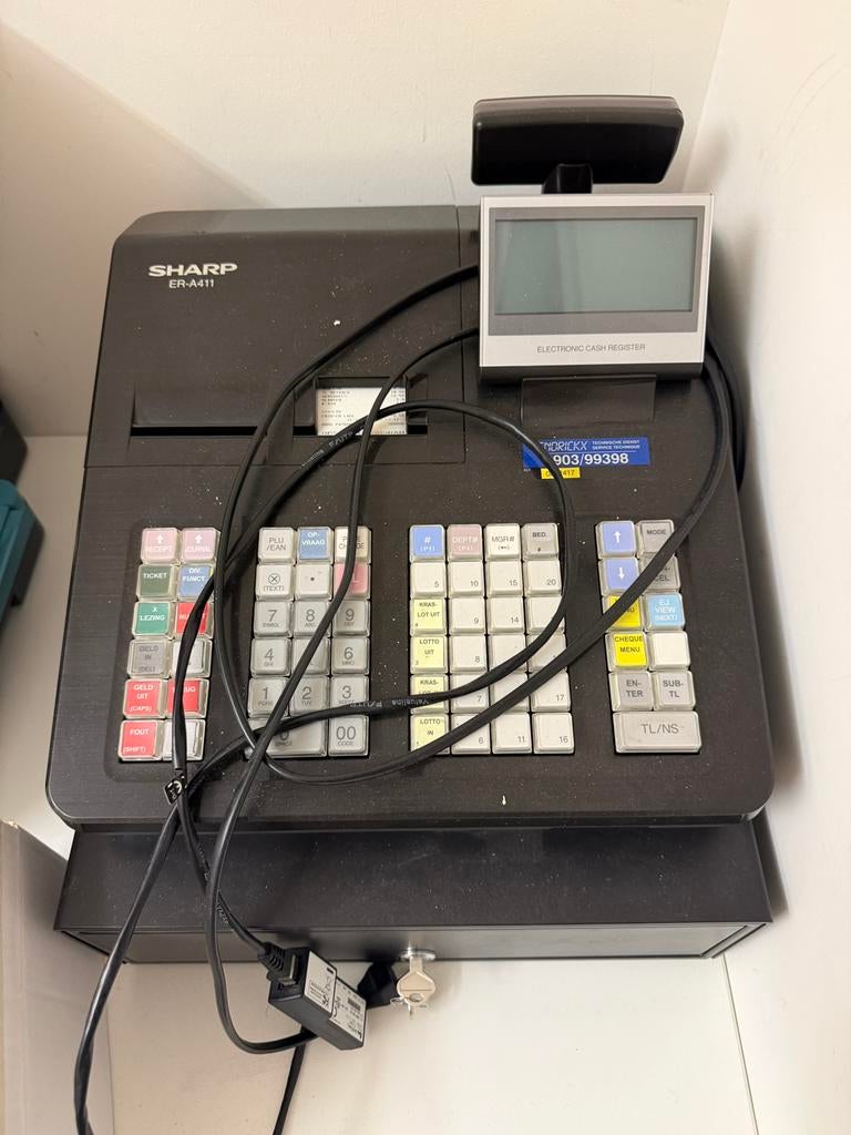 Kassa systeem Sharp, Computers en Software, Ophalen, Zo goed als nieuw