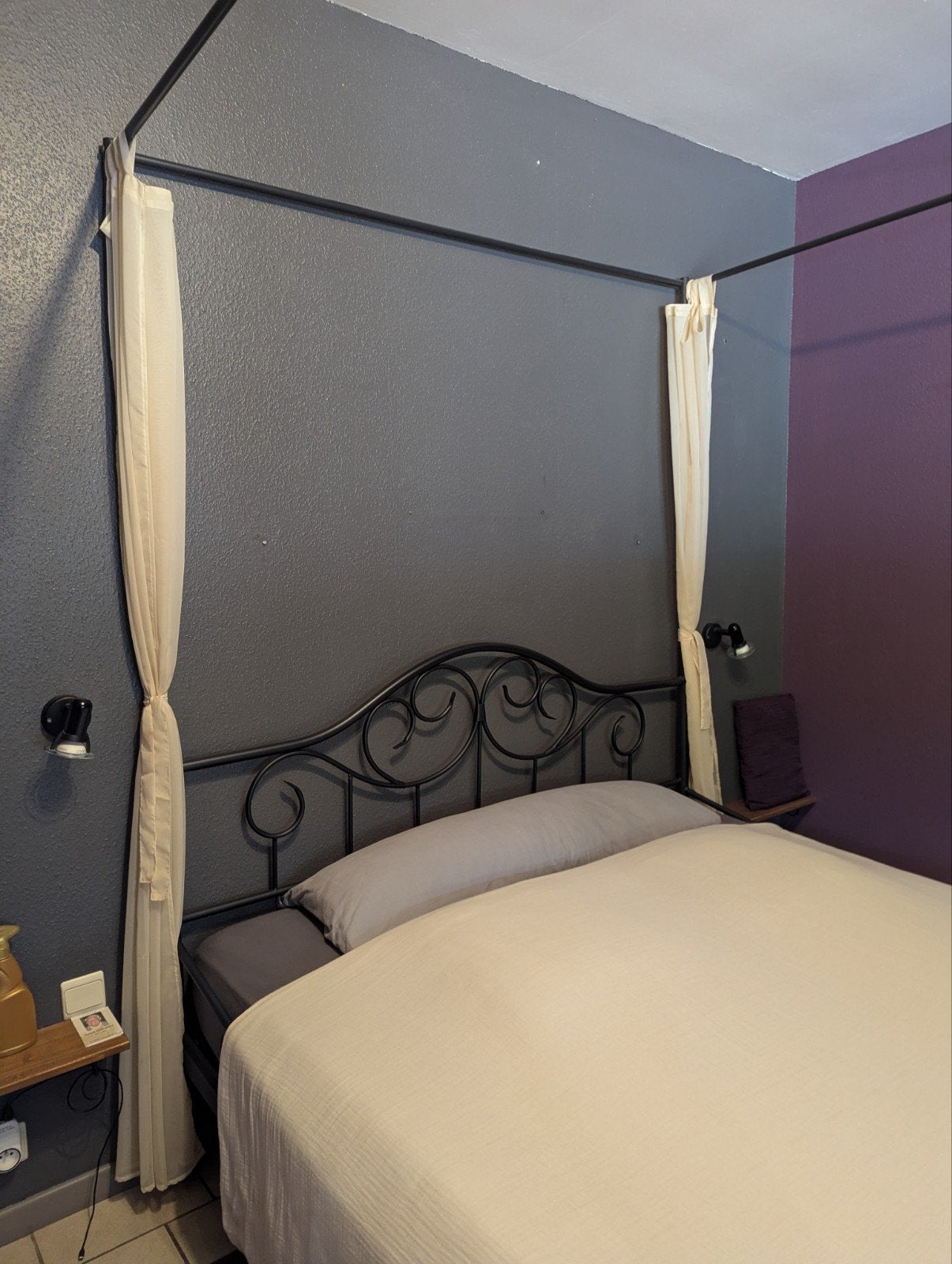 Lit baldaquin complet 160x200 + matelas + rideaux, Baldaquin, Enlèvement, Utilisé, Deux personnes