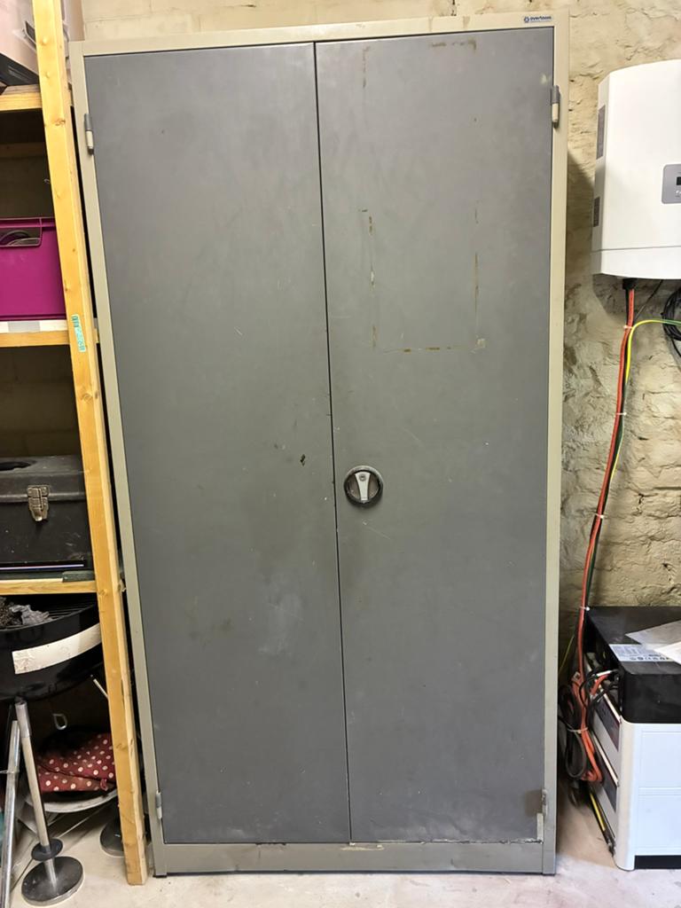 Gereedschapskast merk Overtoom. Afmetingen: 100x45x195, Ophalen, Gebruikt, Metaal