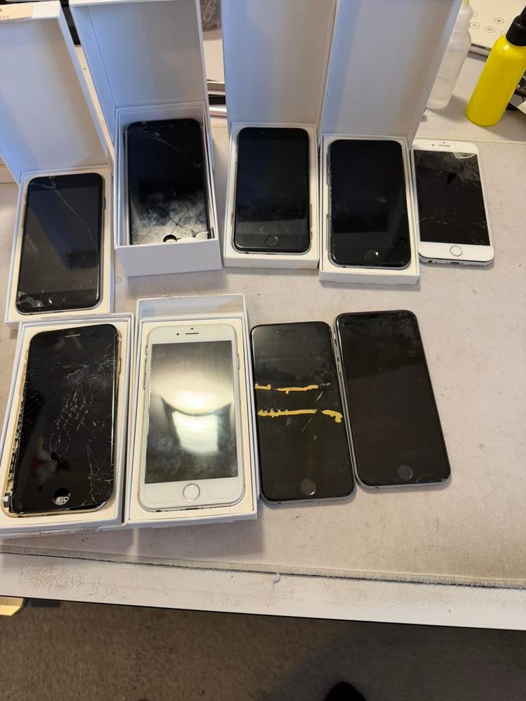 9 stuks iphone 6 defect + 20 behuizing, Télécoms, Téléphonie mobile | Accessoires & Pièces, Enlèvement, Comme neuf