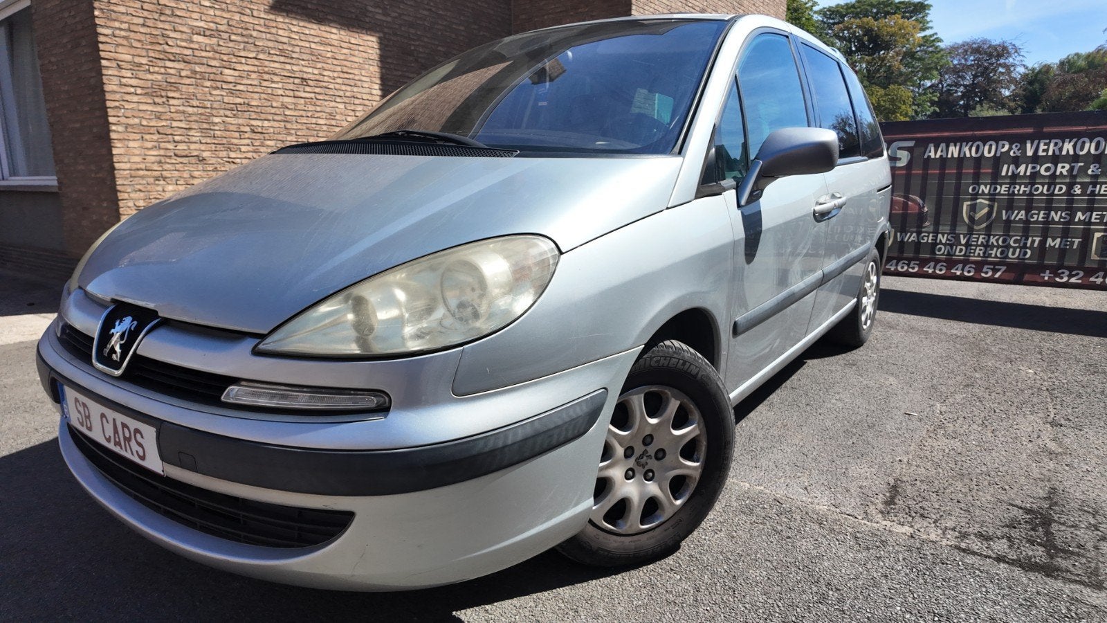 Peugeot 807 - Essence - Automatique — 65.147 km - 7 places, Autos, 100 kW, Argent ou Gris, Achat, 7 places
