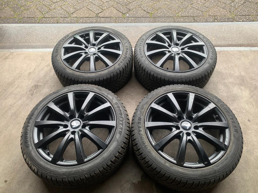 TESLA MODEL 3 Y VELGEN + BANDEN 235 45 R18 + TPMS BLE, Ophalen of Verzenden, Gebruikt