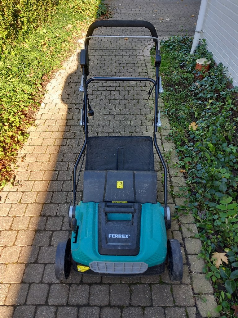 Elektrische verticuteermachine te koop, Jardin & Terrasse, Enlèvement, Comme neuf, Électrique, Ferrex