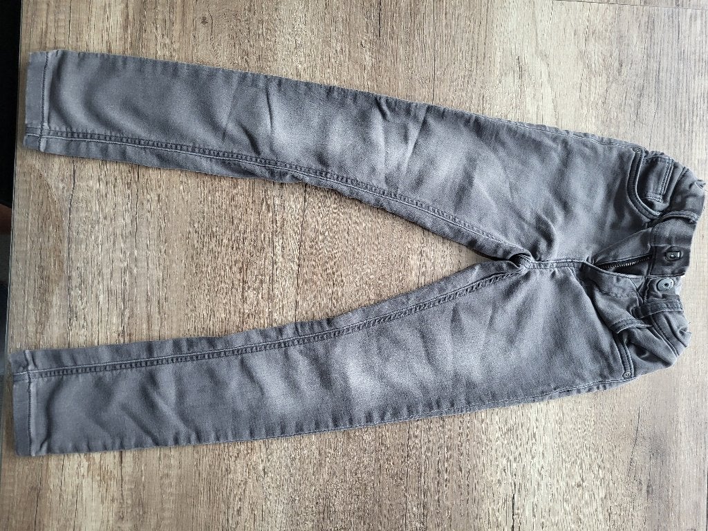 Broek grijs Name It maat 134, Ophalen of Verzenden, Broek