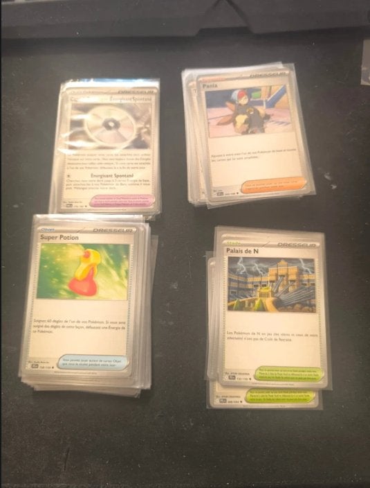 lot de 75 cartes dresseur supporters objets stades outils, Ophalen of Verzenden, Zo goed als nieuw, Meerdere kaarten