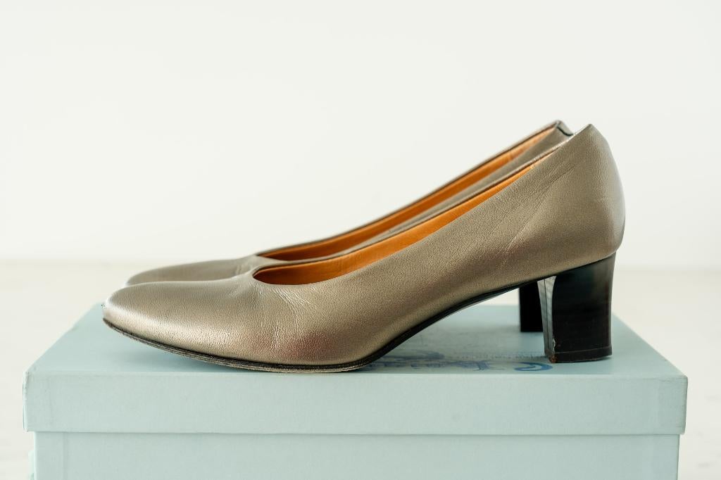 Chaussures Voltan, taille 36, comme neuves, Autres couleurs, Escarpins, Voltan, Comme neuf