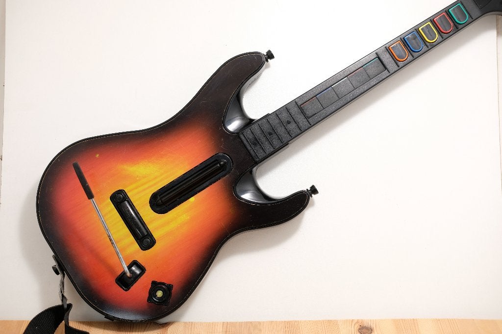 Guitare Officielle Guitar Hero World Tour – Xbox 360 / PC, Enlèvement ou Envoi, Utilisé, Musique