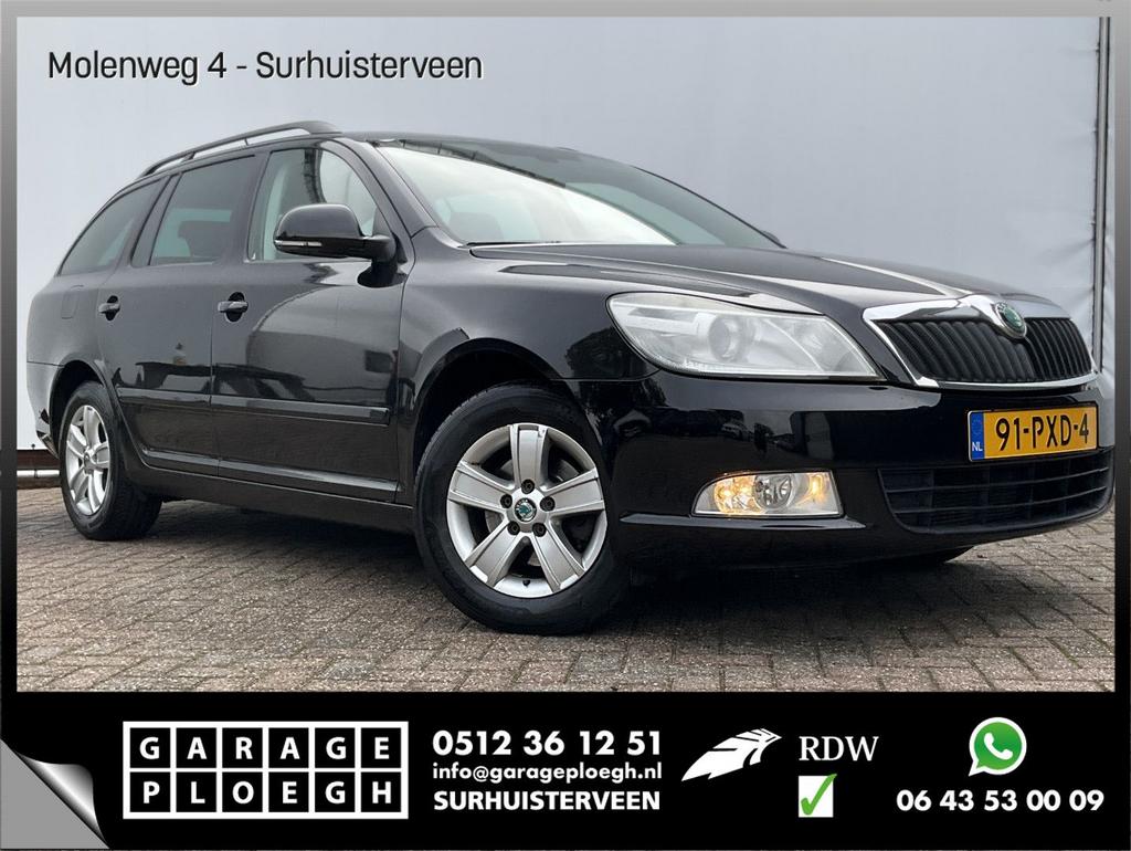 Skoda Octavia Combi 1.2 TSI Ambition Business Line Nav/Cruis, Parkeersensor, Zwart, Bedrijf, Onderhoudsboekje