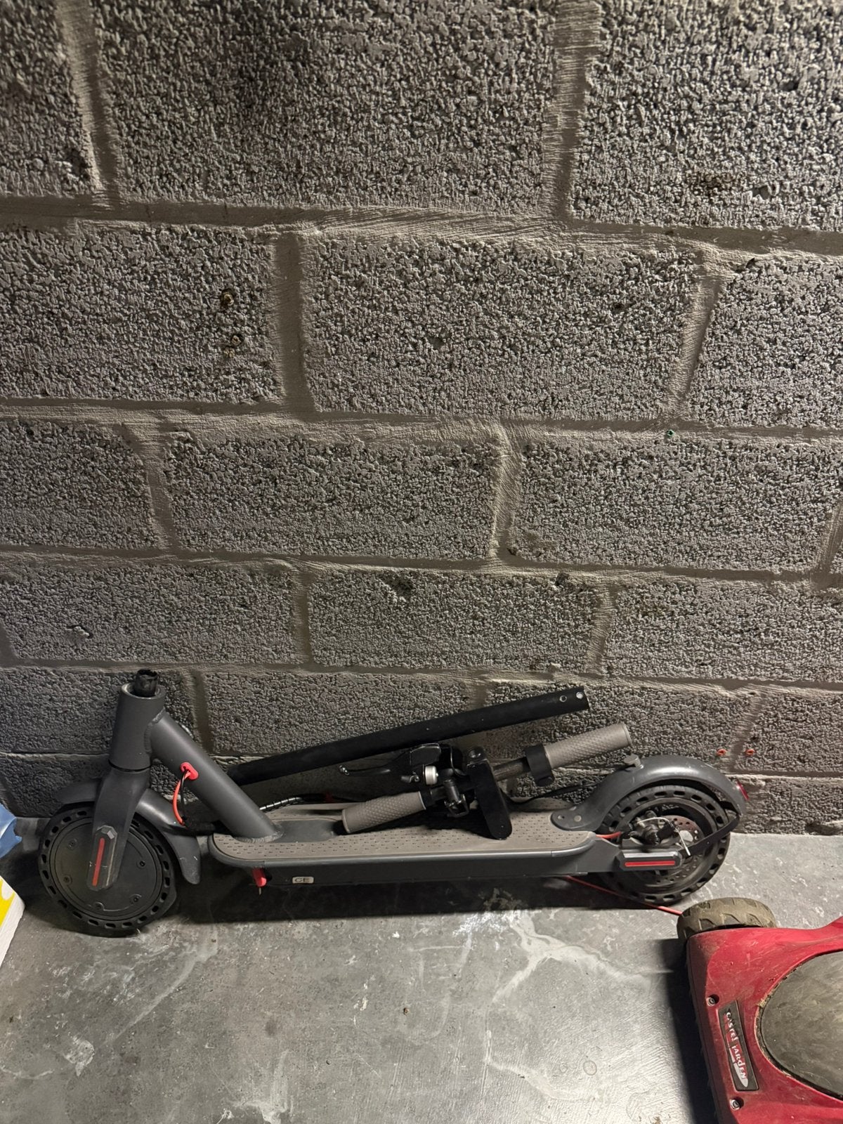 Ik verkoop hier mijn stepp voor onder delen, Fietsen en Brommers, Ophalen, Gebruikt