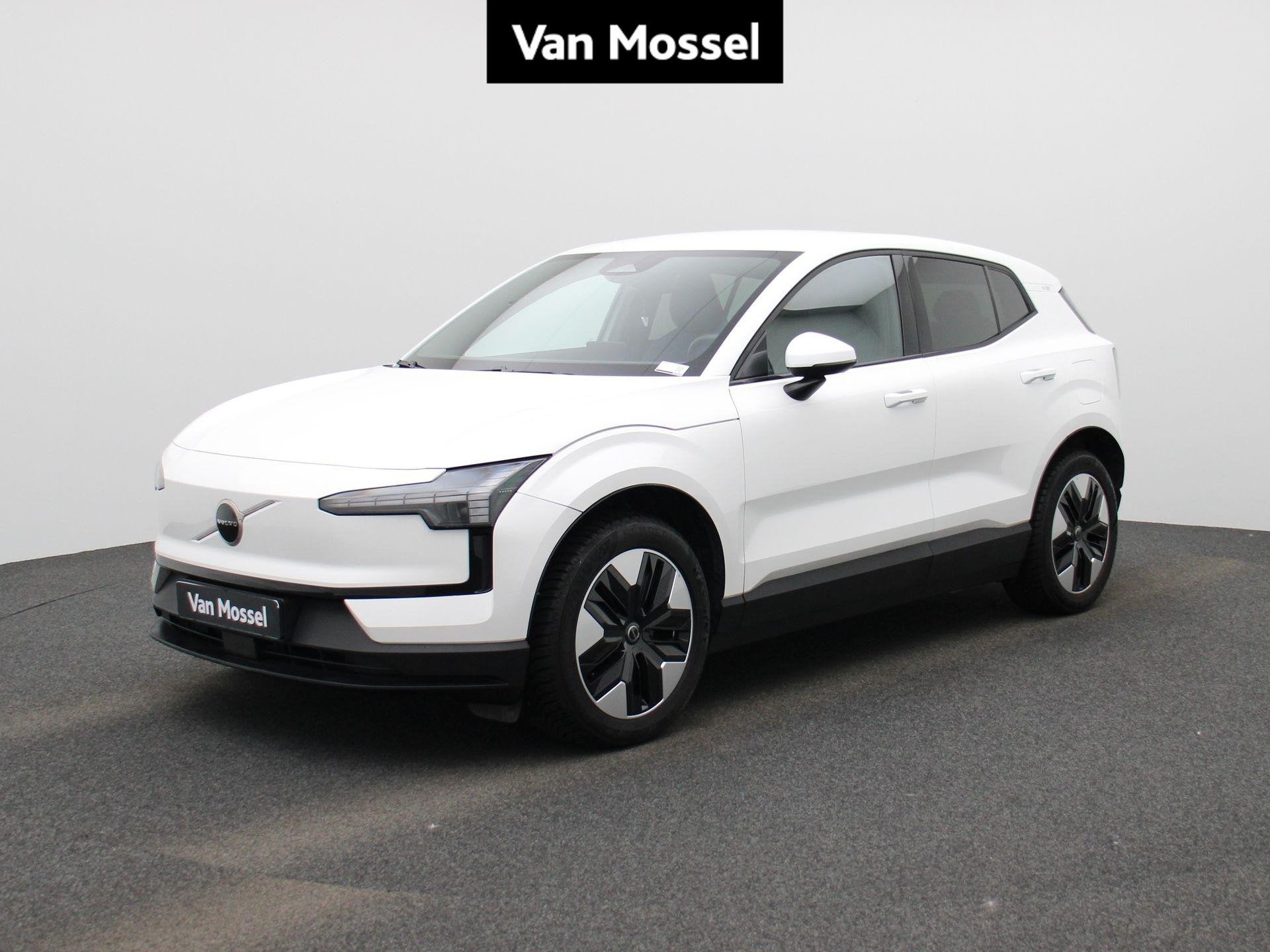 Volvo EX30 Standard Range Core (automatique), Achat, https://public.car-pass.be/vhr/db382570-19cc-46f3-a0fe-a8cbc7a696ed, Entreprise