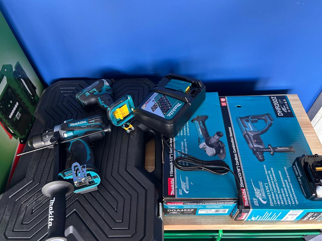 Makita 18V LXT Set – Nieuwstaat – Complete set met dozen, Ophalen, Nieuw