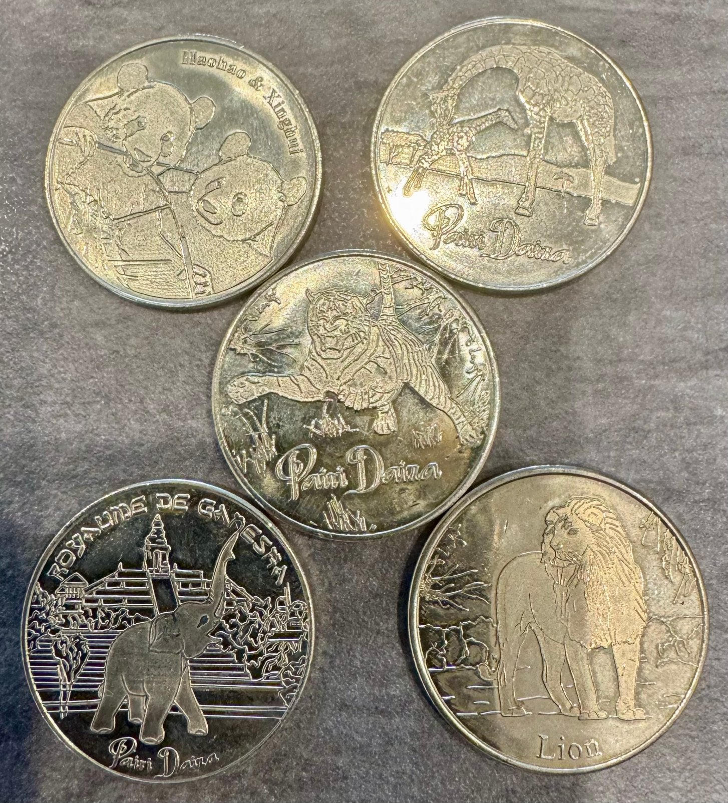 souvenir toeristische medaille Pairi Daiza, Verzenden