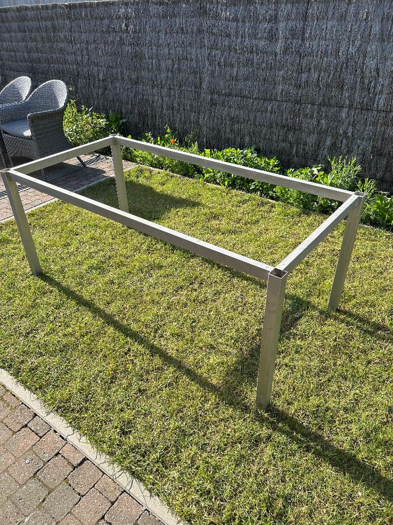Onderstel tuintafel, Tuin en Terras, Ophalen, Zo goed als nieuw, Rechthoekig, Metaal