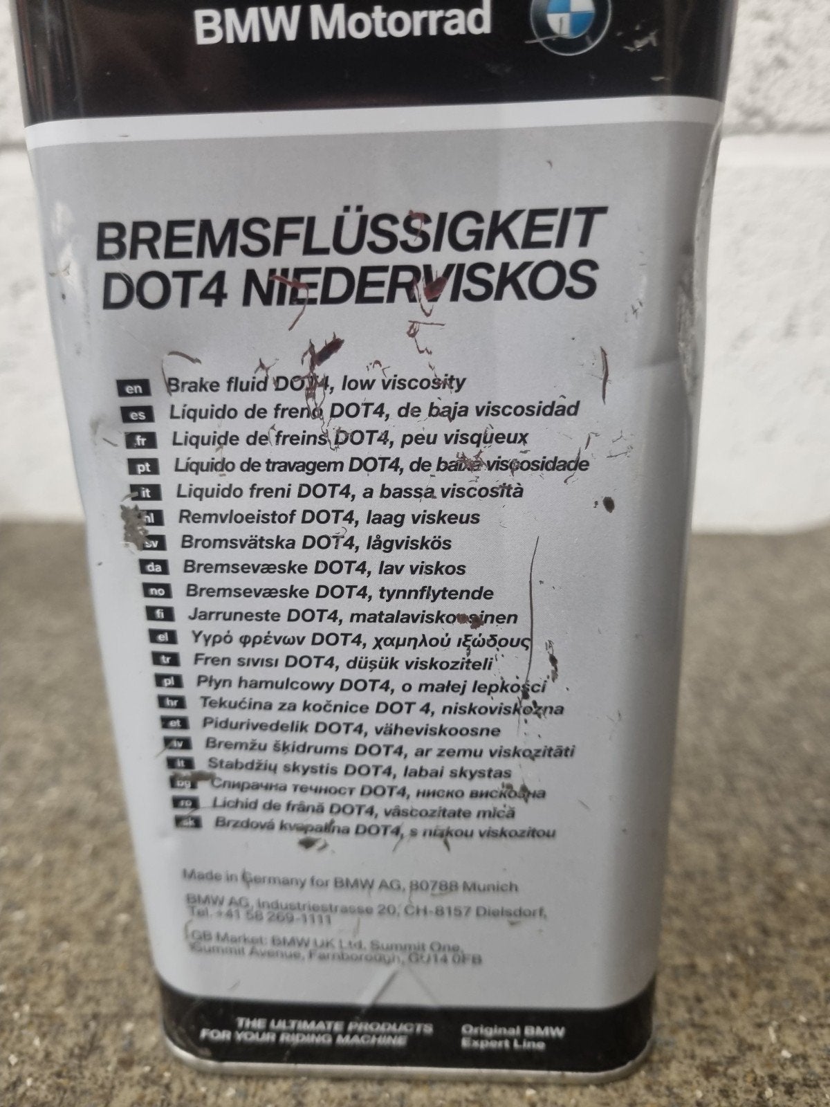 huile de frein BMW, Enlèvement