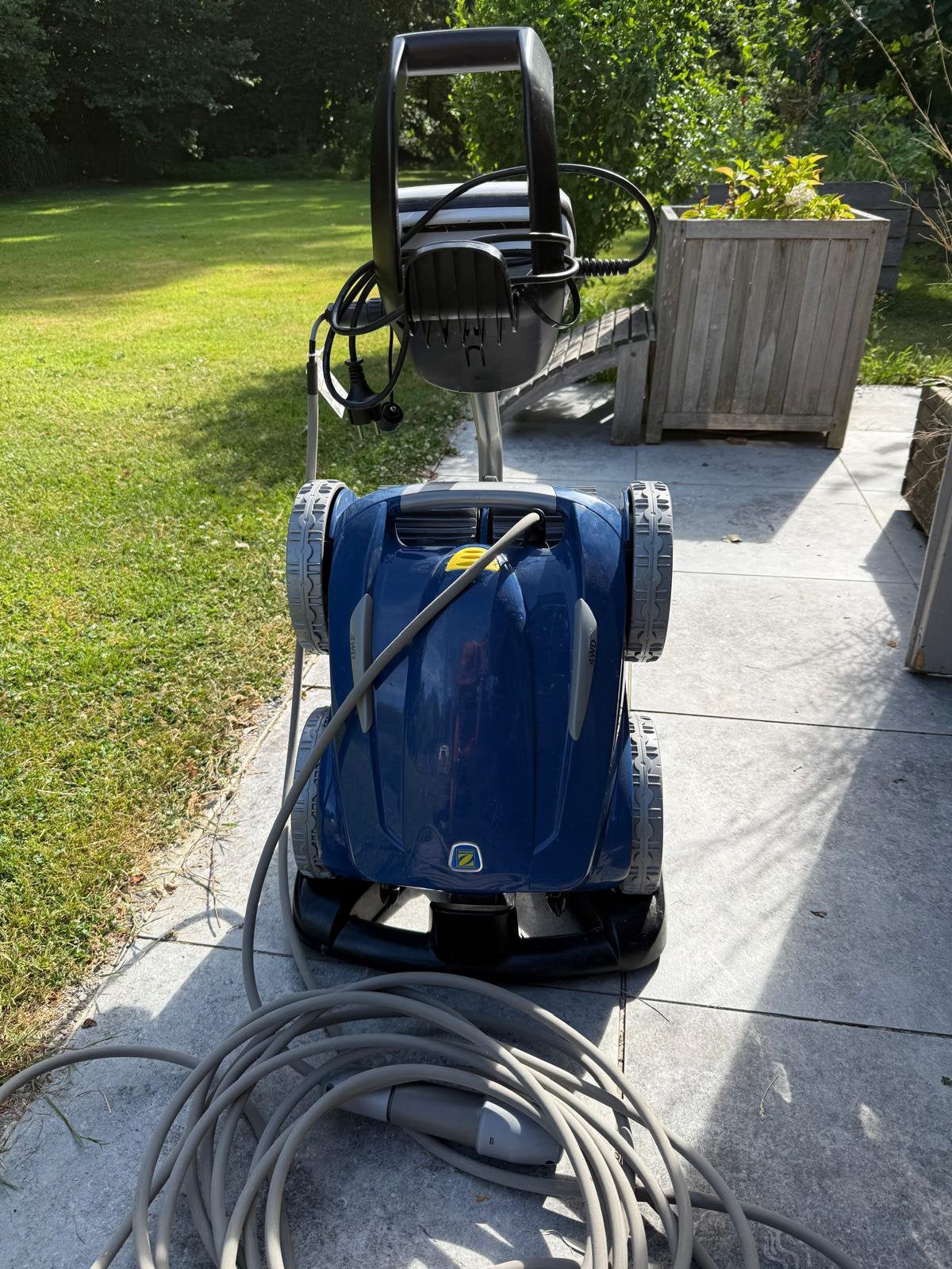Aspirateur piscine, Enlèvement, Comme neuf, Électrique, Avec arrêt et démarrage automatiques