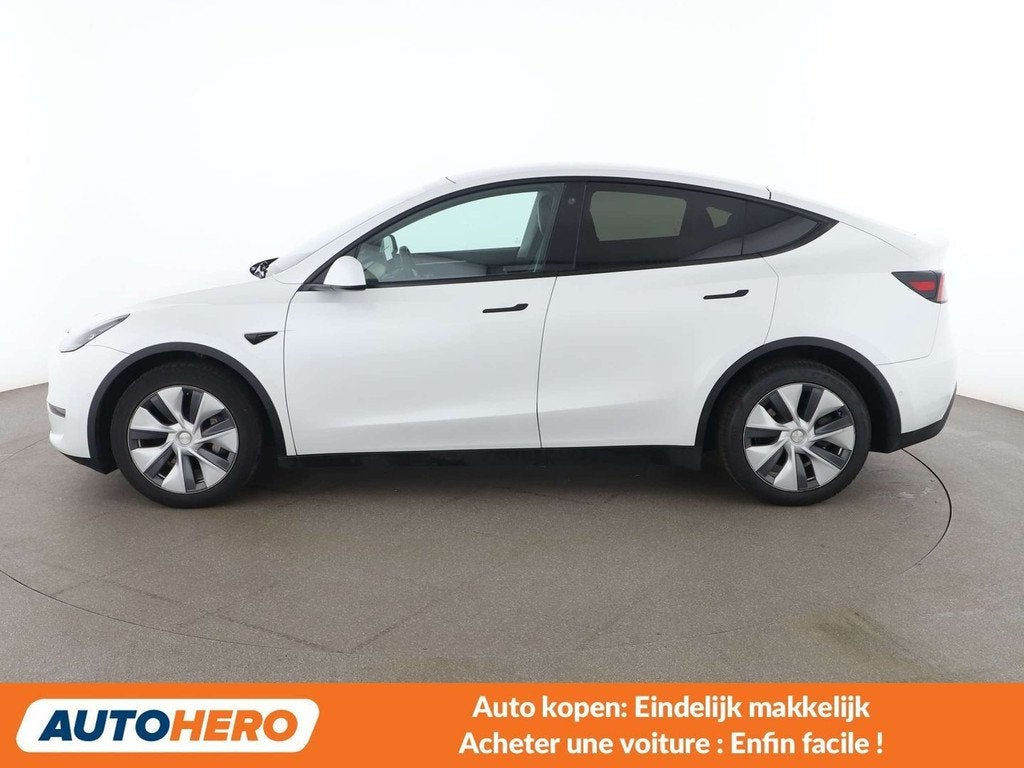 Tesla Model Y Max Range Dual AWD AWD (automatique), Autos, Achat, 5 portes, Climatisation automatique, 5 places