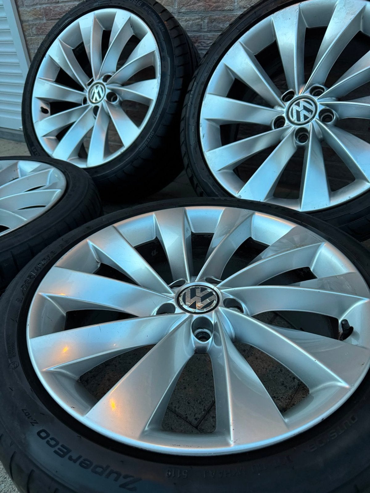Jantes/jantes 18" VW Scirocco (Interlagos) ORIGINAL, Autos : Pièces & Accessoires, Enlèvement, Pneus et Jantes