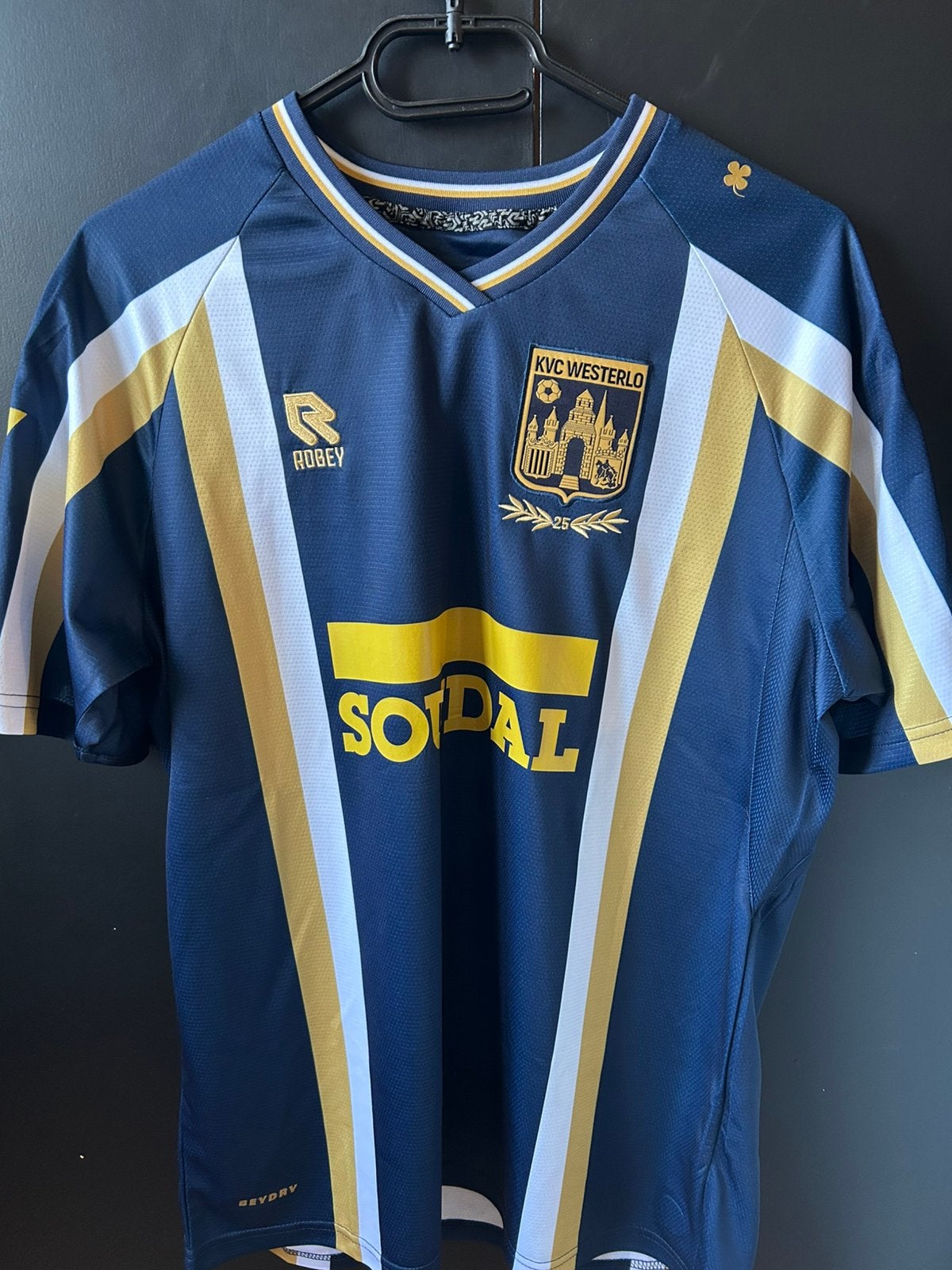 Westrijdshirt kvc westerlo, Kleding | Heren, Ophalen of Verzenden, Zo goed als nieuw, Voetbal, Maat 48/50 (M)