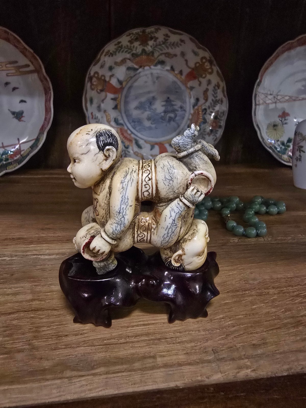 Netsuke antiek (ivoren snijwerk) 19e eeuw, Antiek en Kunst, Japan, Ophalen of Verzenden, Netsuke, Natuurlijk materiaal