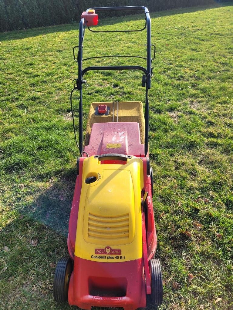 PRACHTIGE Wolf electrische grasmaaier, Wolf Garten, Tondeuse rotative, Fonction de mulching, 40 à 49 cm