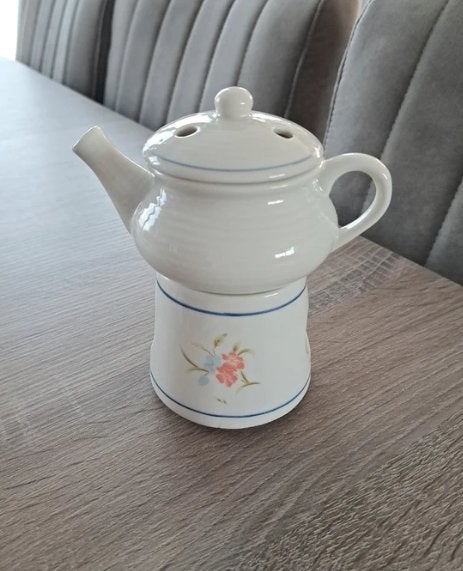 Mini theepotje met warmhouder, Huis en Inrichting, Keramiek, Vintage, Ophalen of Verzenden, Zo goed als nieuw