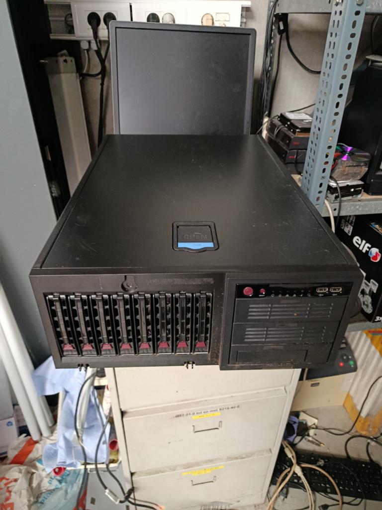 Lege 4u 19 inch server case voor zelfbouw, Ophalen