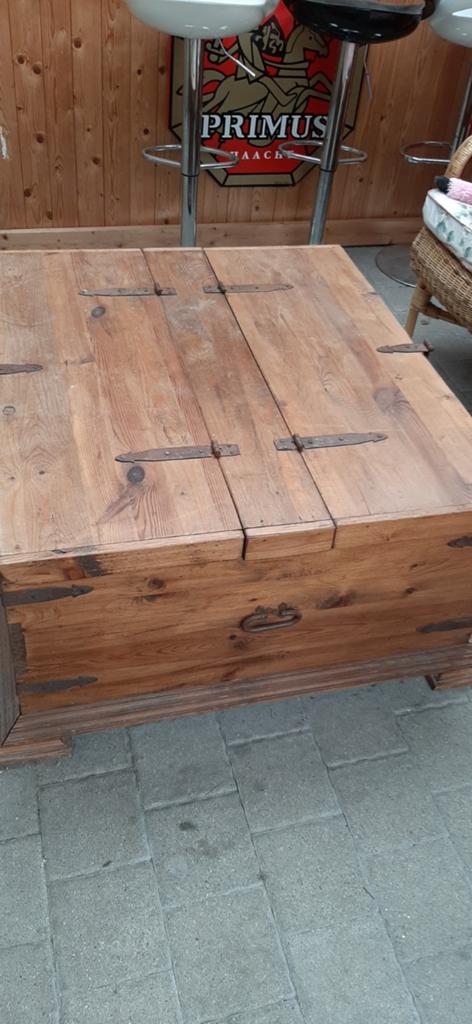 koloniale dekenkist salontafel, Ophalen