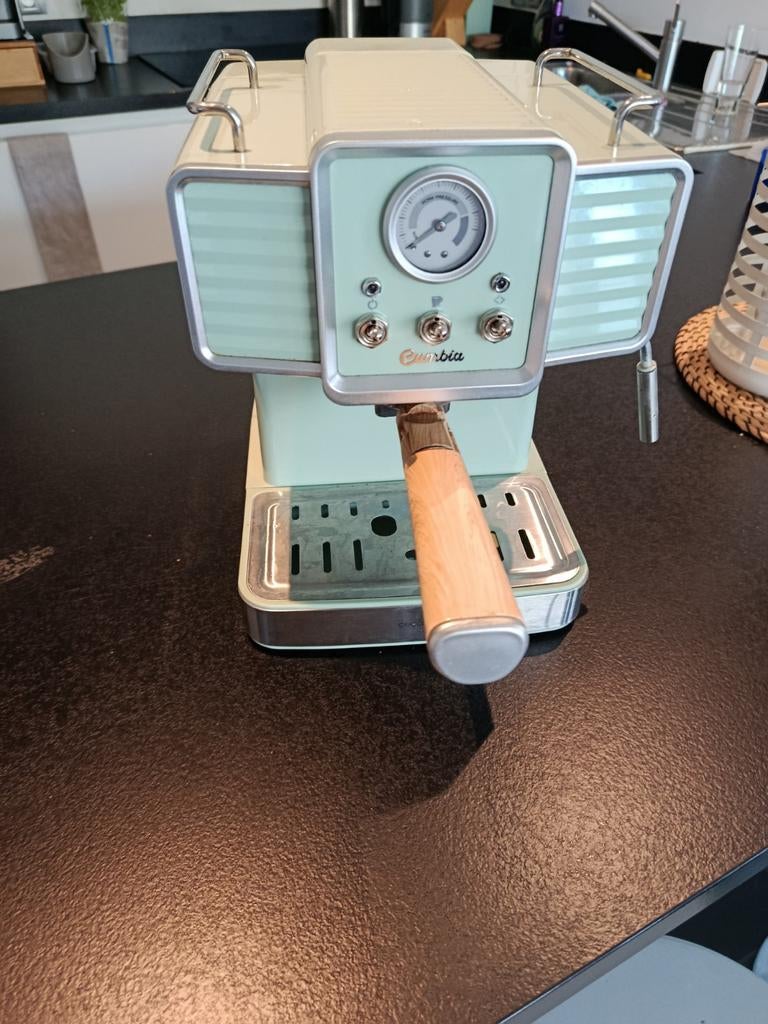 handbediende koffiemachine, Electroménager, Cafetières, Utilisé, Café moulu, Cafetière, Réservoir d'eau amovible, Tuyau à Vapeur