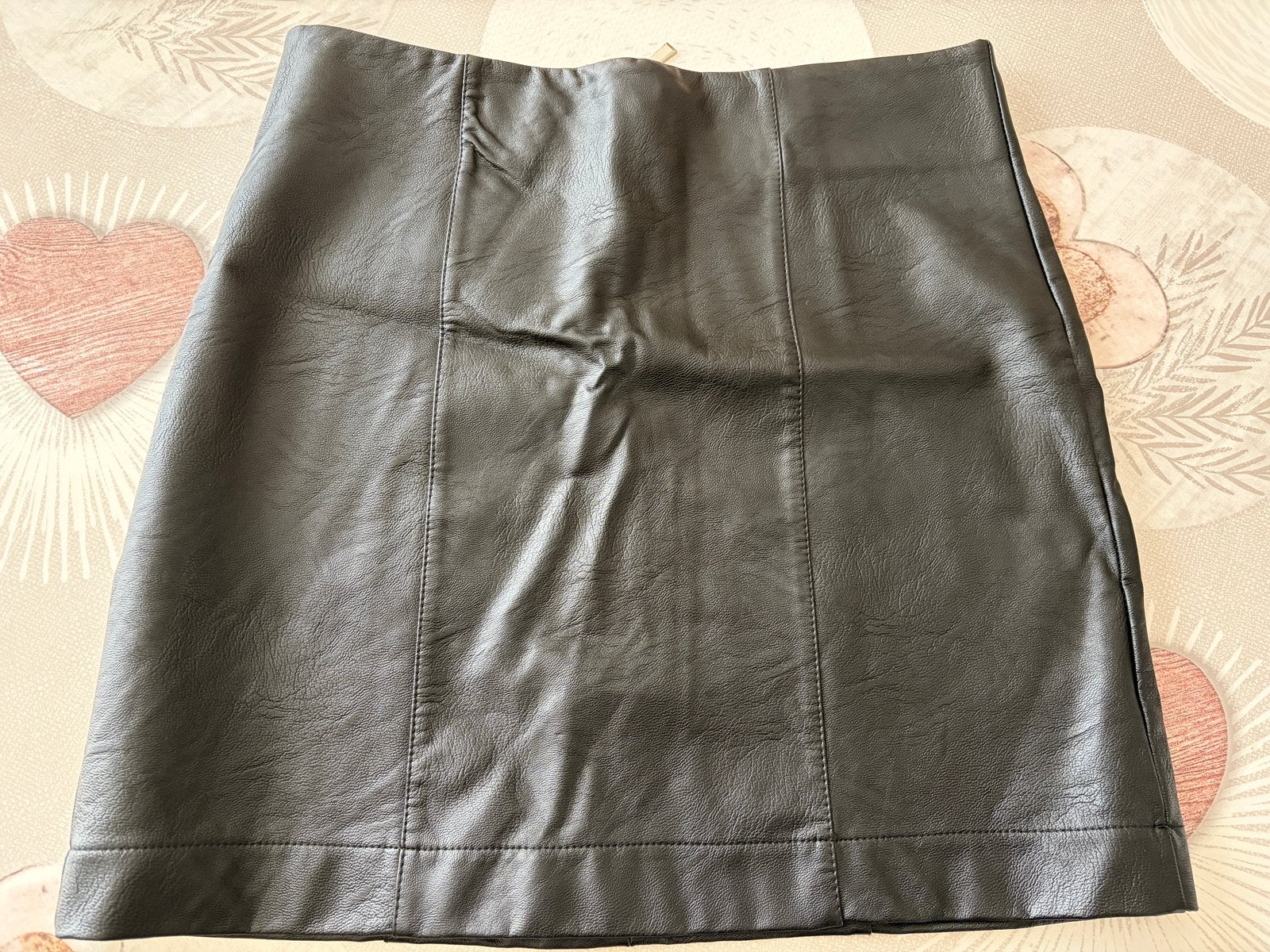 Remix Firenze zwarte korte rok van imitatieleer - 38, Kleding | Dames, Rokken, Ophalen of Verzenden, Zo goed als nieuw, Zwart