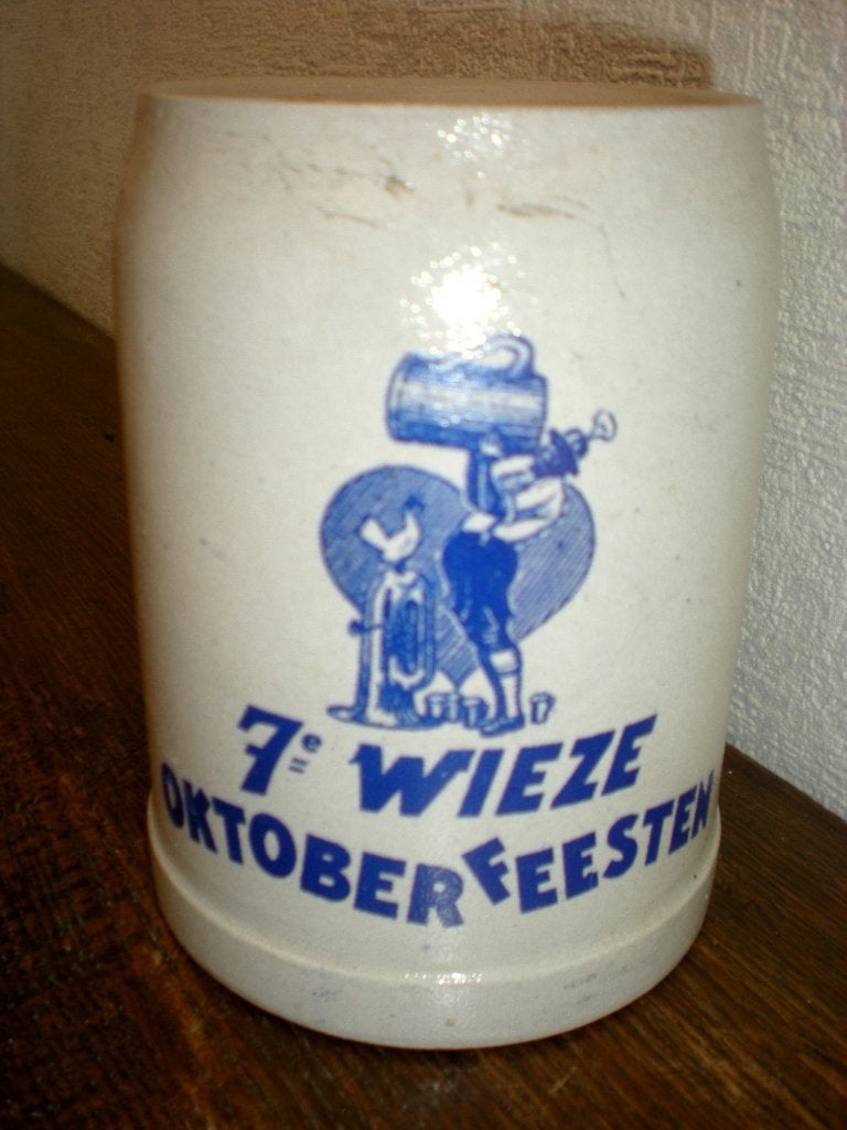 WIEZE  7 oktoberfeest   0,5 litre, Enlèvement ou Envoi, Comme neuf, Chope(s)