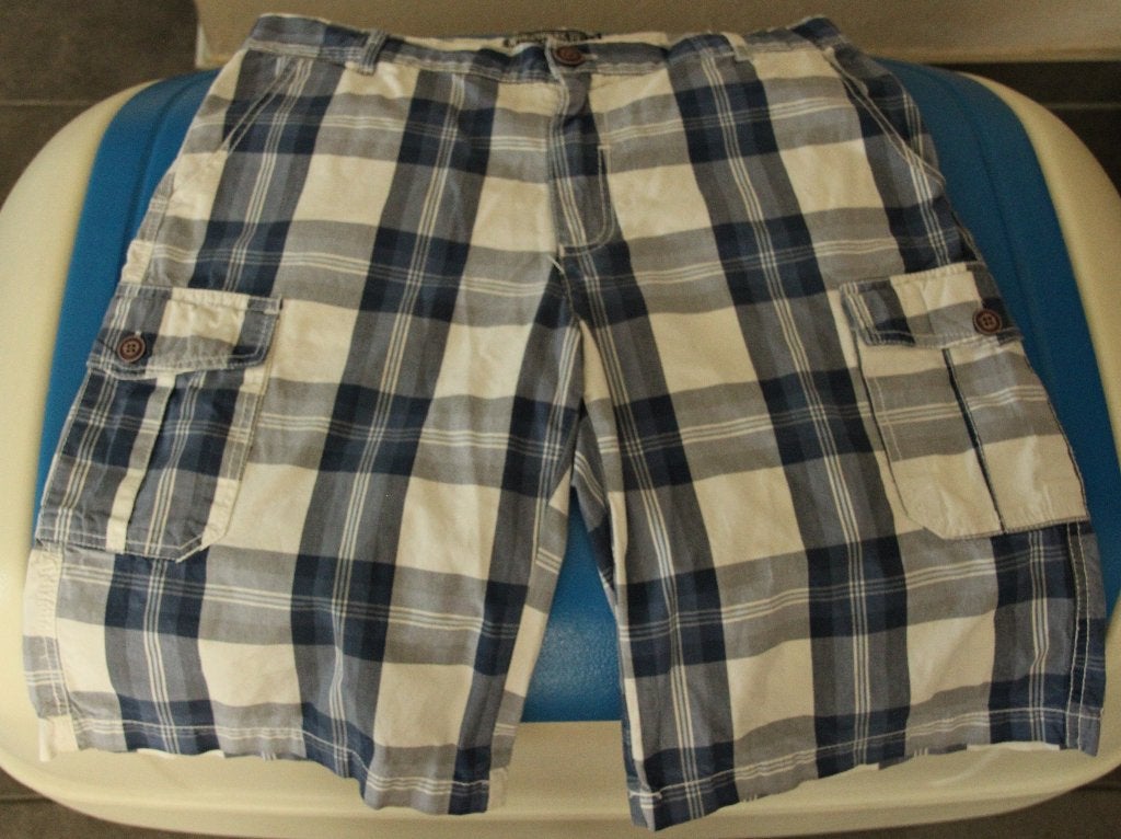 Nukutavake geruite bermuda maat 14 / 160 cm - ALS NIEUW, Kinderen en Baby's, Kinderkleding | Maat 164, Broek, Ophalen of Verzenden