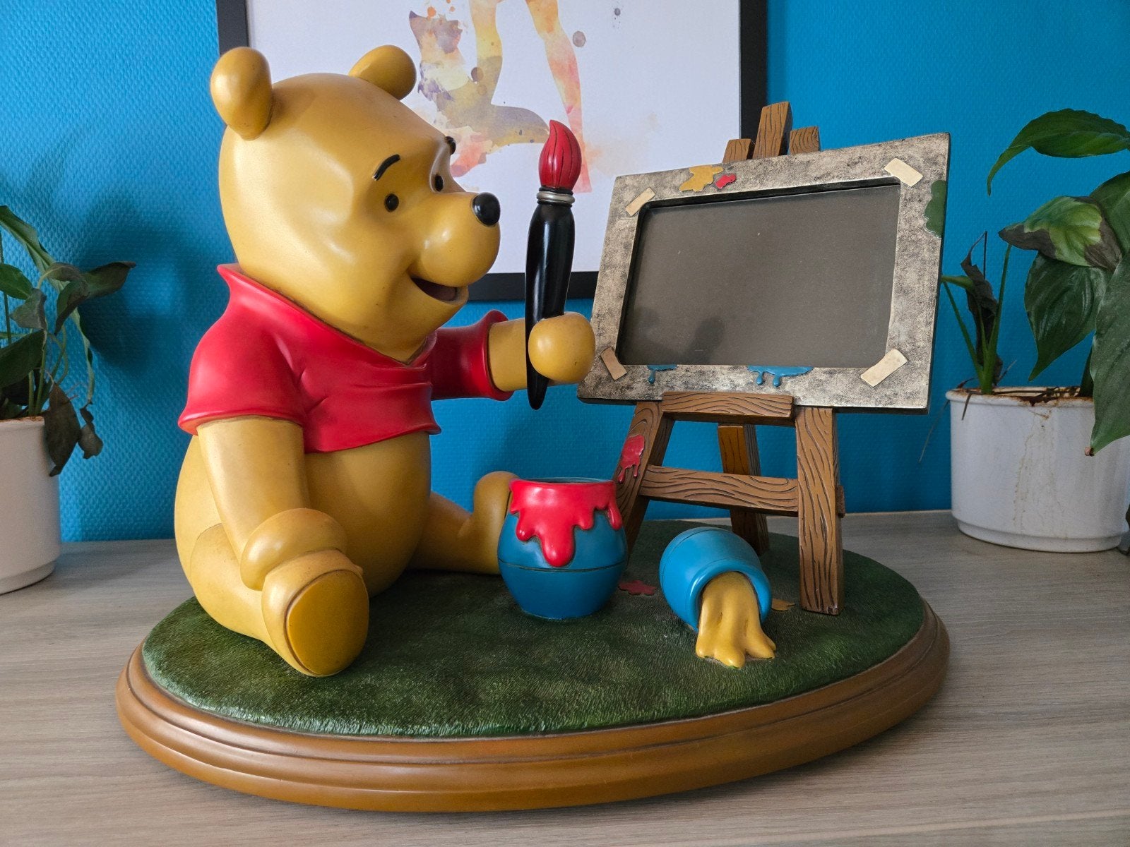 Groot beeld Winnie the pooh, Enlèvement