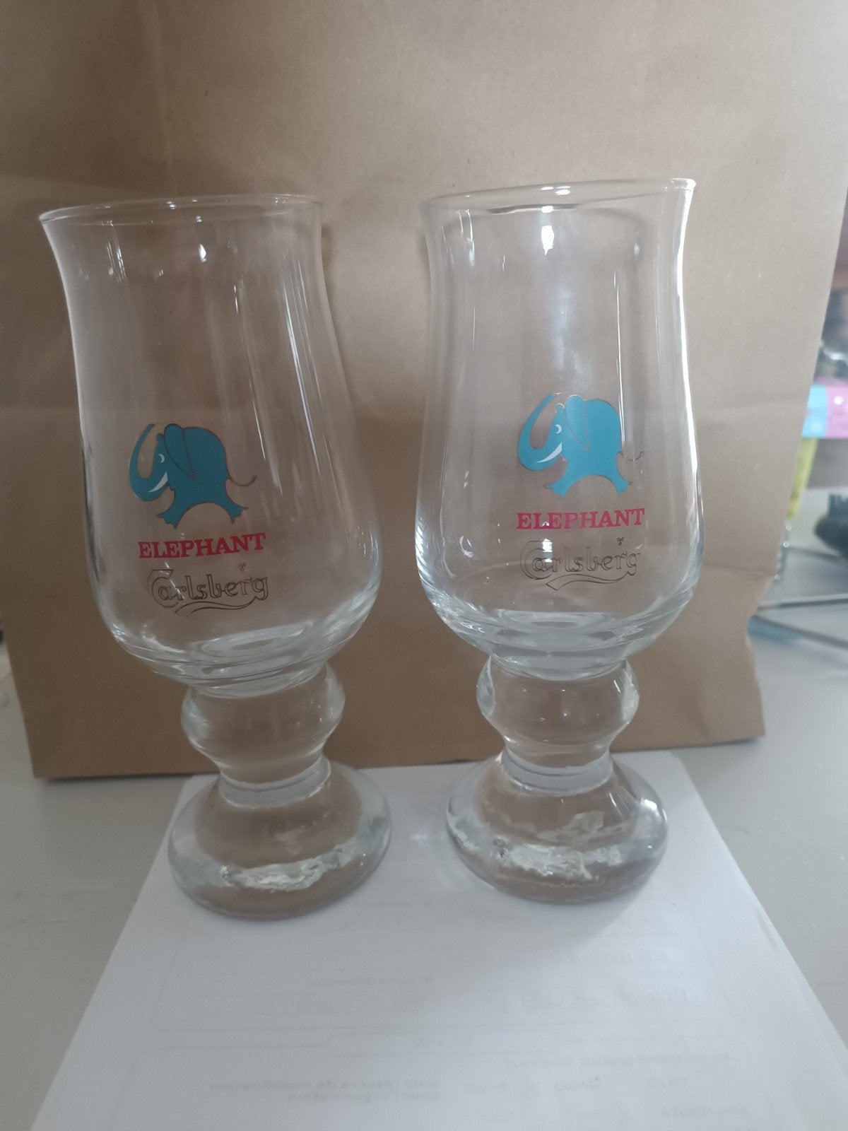 Carlsberg Elephant, Enlèvement ou Envoi