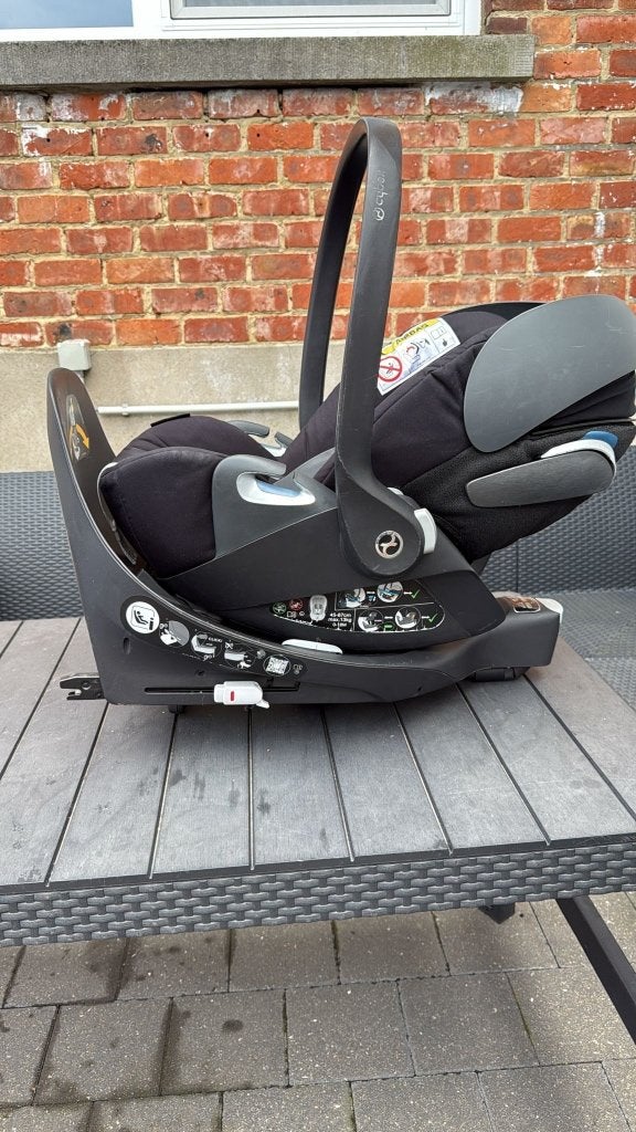 Cybex Cloud Z I-size autostoel + Isofix Cybex base Cloud Z, Enfants & Bébés, Sièges auto, Enlèvement, Comme neuf, Autres marques