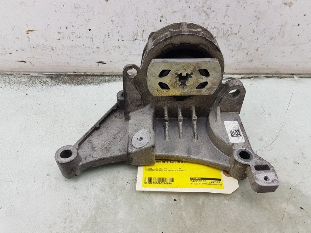 MONTAGE MOTEUR Alfa Romeo MiTo (955) (|C384071|51934811|), Utilisé, Alfa Romeo