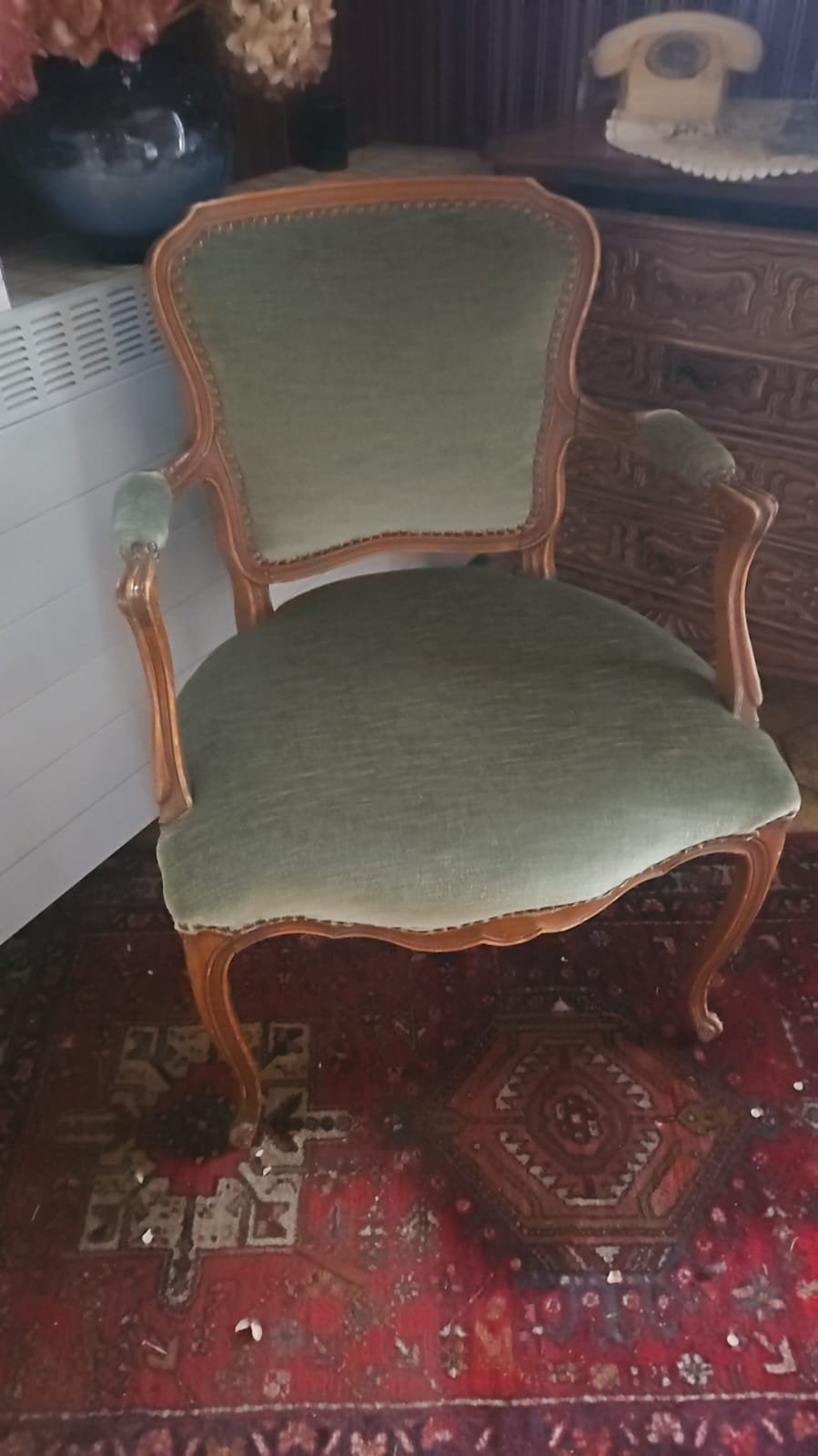 Klassieke fauteuil in Louis XV-stijl, Ophalen