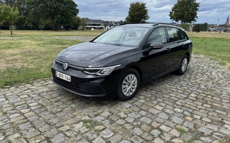 VW golf 8 variant 1.0TSI 05/2022 104500km trekhaak, Autos, Achat, Euro 6, Entreprise, Boîte manuelle