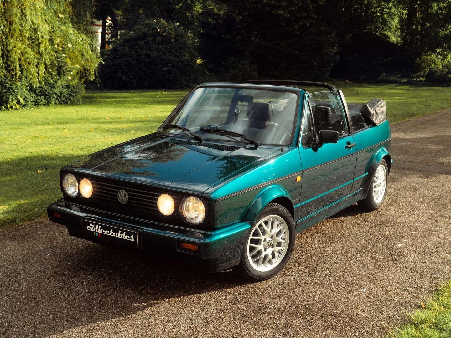 Volkswagen Golf Cabriolet 1.8 origineel NL geleverd, Auto's, Cabriolet, Lichtmetalen velgen, Bedrijf, Handgeschakeld