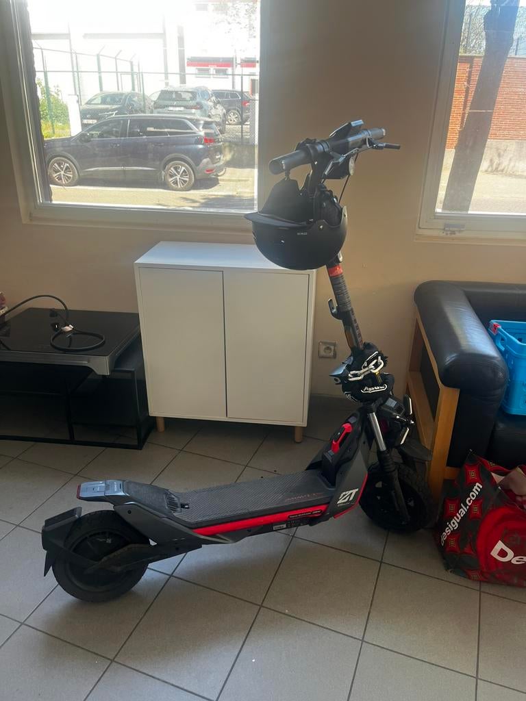 Segway ZT3 PRO, Vélos & Vélomoteurs, Trottinettes, Comme neuf, Enlèvement