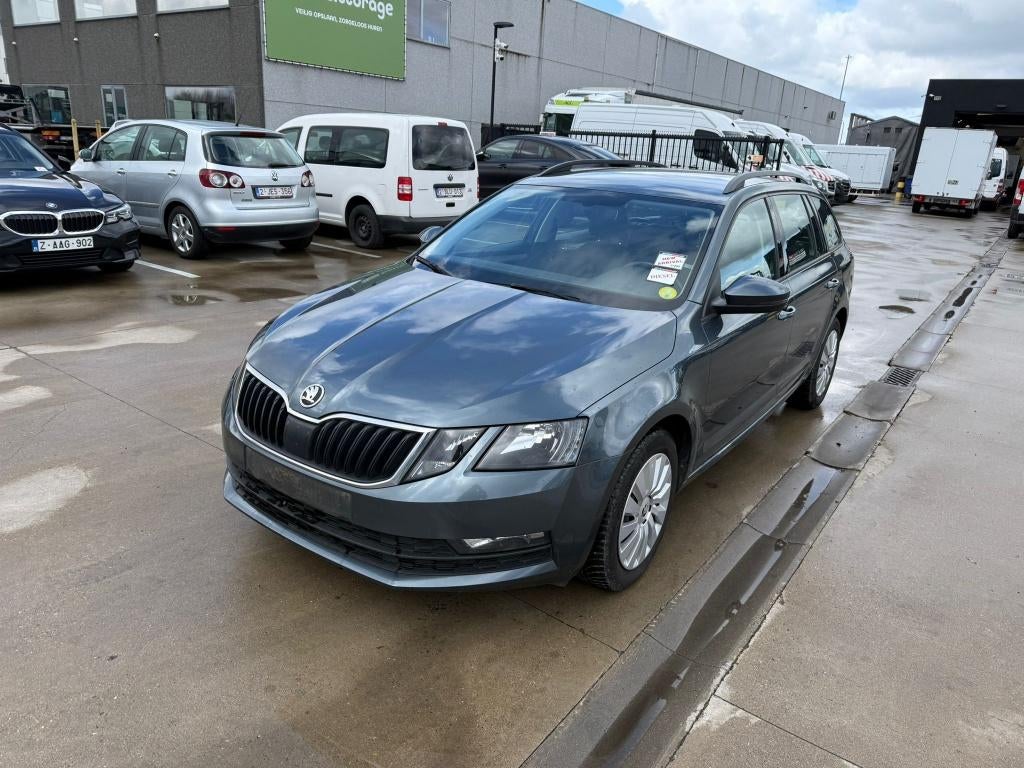 Skoda Octavia (Numéro de stock 41705), Autos, Skoda, Argent ou Gris, Achat, Euro 6, Entreprise
