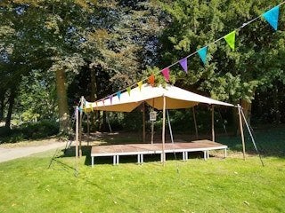 Stretchtent 7,5m x 6m te huur, Hobby en Vrije tijd, Feestartikelen | Verhuur, Ophalen