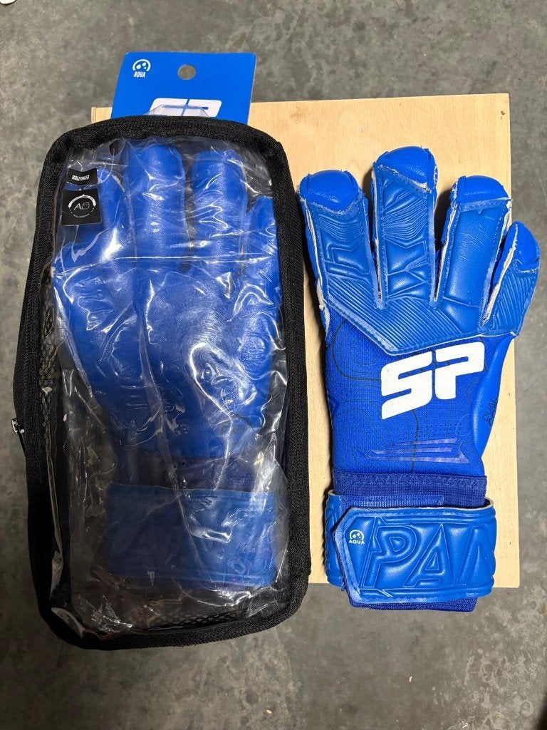SP Keeperhandschoenen 10 (nieuw in tas), Sport en Fitness, Voetbal, Ophalen of Verzenden, Nieuw