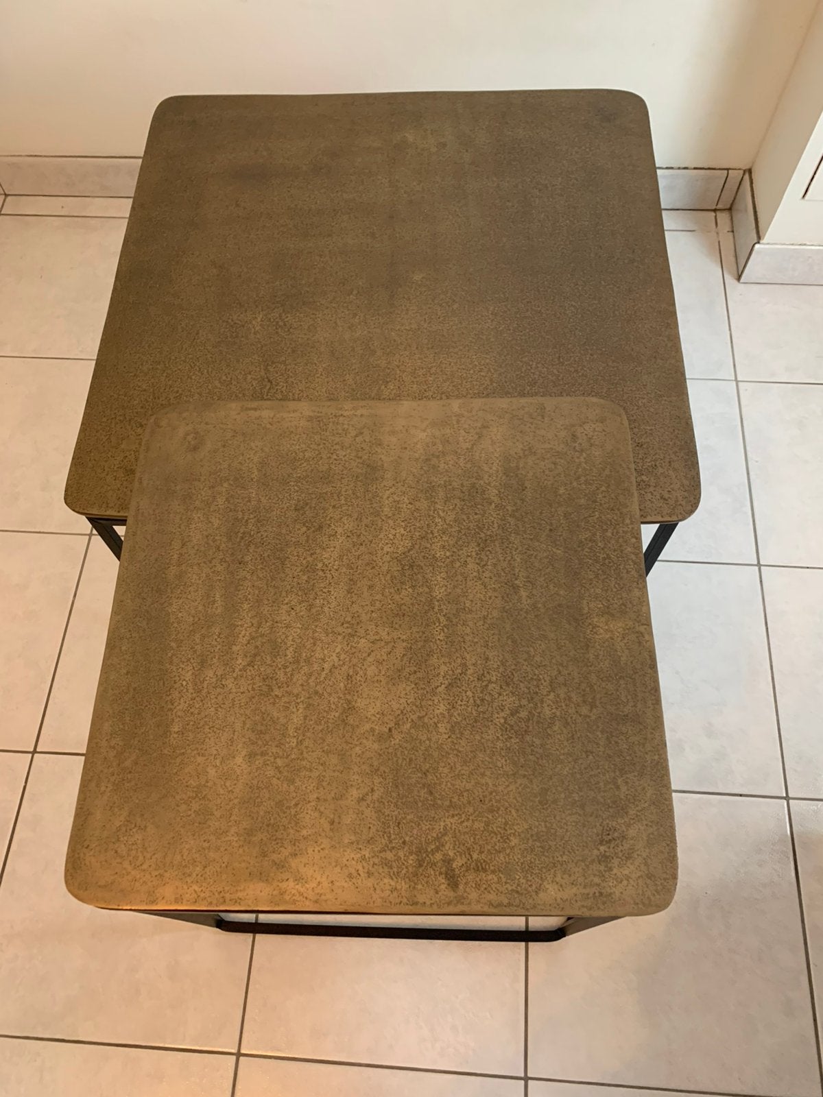 Zo goed als Nieuwe salon tafeltjes 1 jaar oud, Ophalen, Zo goed als nieuw