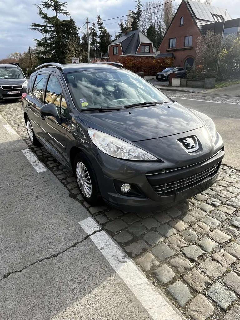 Peugeot 207 207 SW HDi FAP / PANO / AIRCO (bj 2013), Auto's, Euro 5, Stof, Gebruikt, Bedrijf