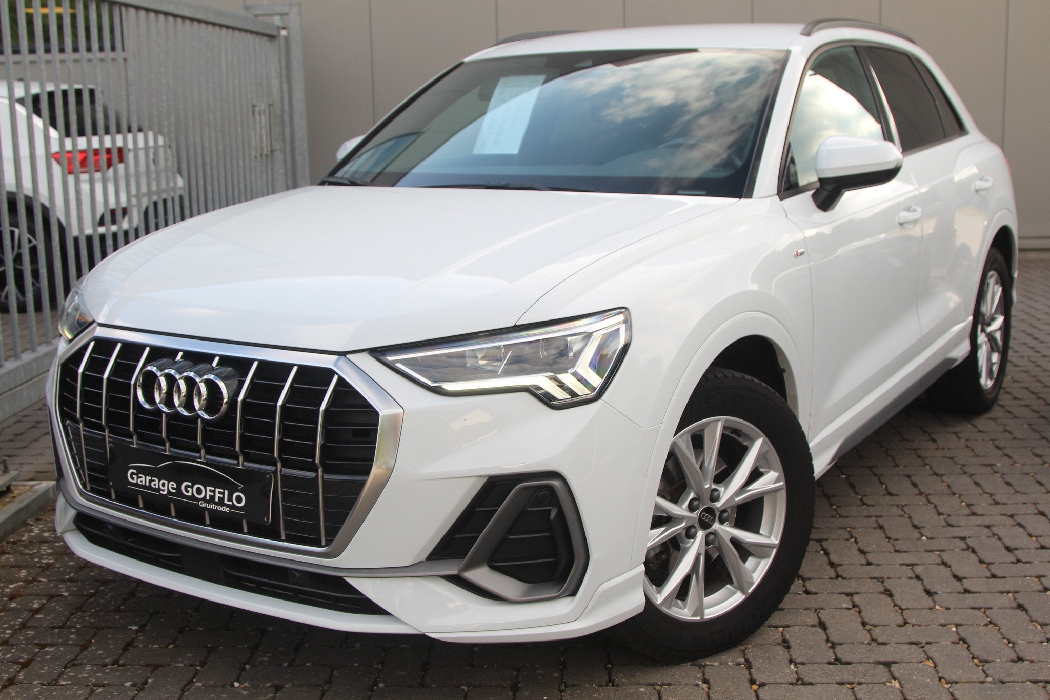 Audi Q3 1.5TSI S-LINE S-TRONIC - 67.085KM - 2023, Auto's, 4 cilinders, https://public.car-pass.be/vhr/3a8d3a5b-97e7-40be-ba26-20e4b41e21d2