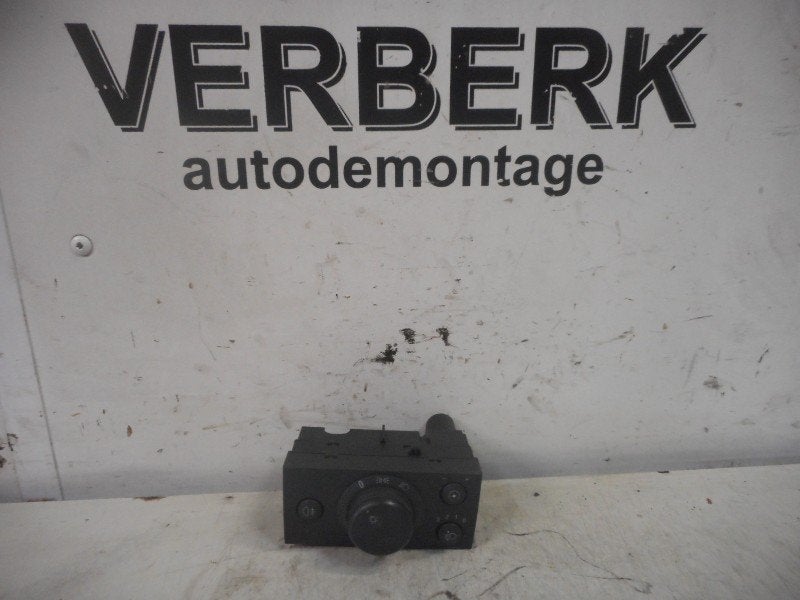 INTERRUPTEUR D'ECLAIRAGE Opel Meriva (A) (GM93394756), Opel, Opel Automobile GmbH, Utilisé, Kontakt-opel@opel.com
