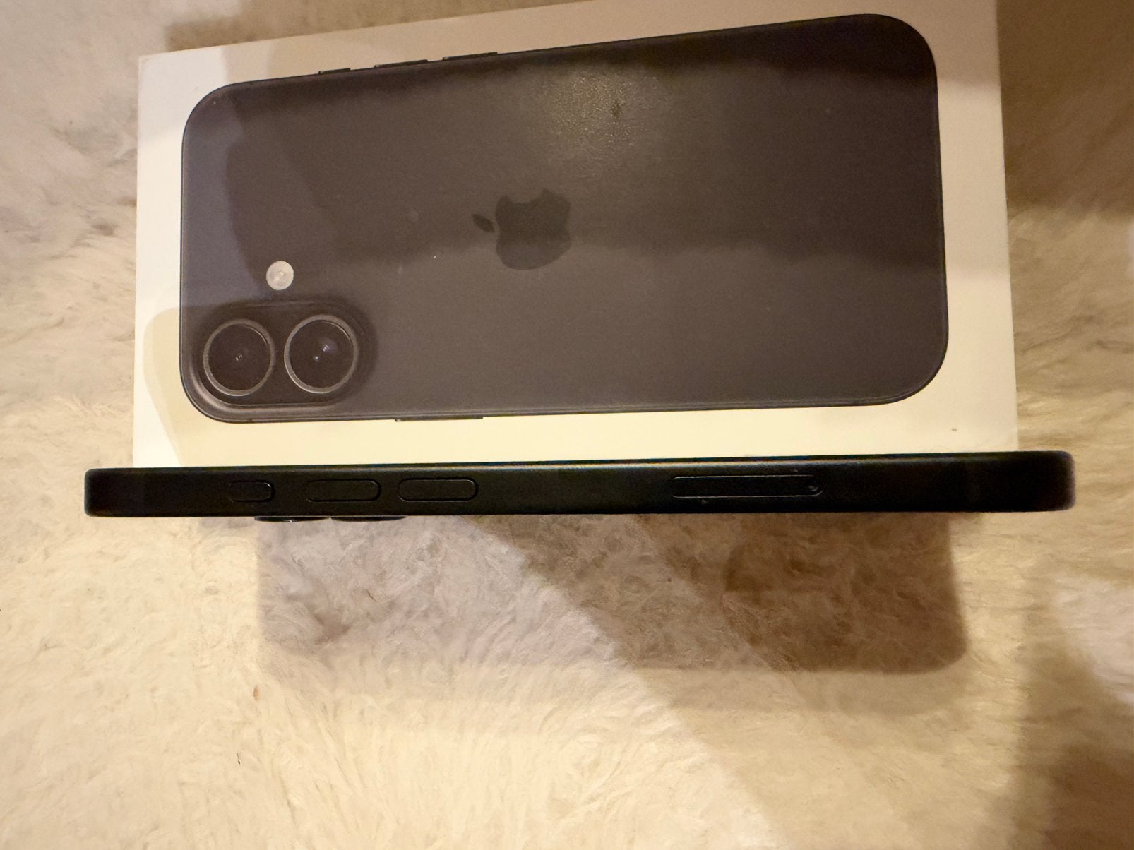 Apple iPhone 16 128 Go - Noir - Résistant aux rayures, Enlèvement ou Envoi, Comme neuf, Apple